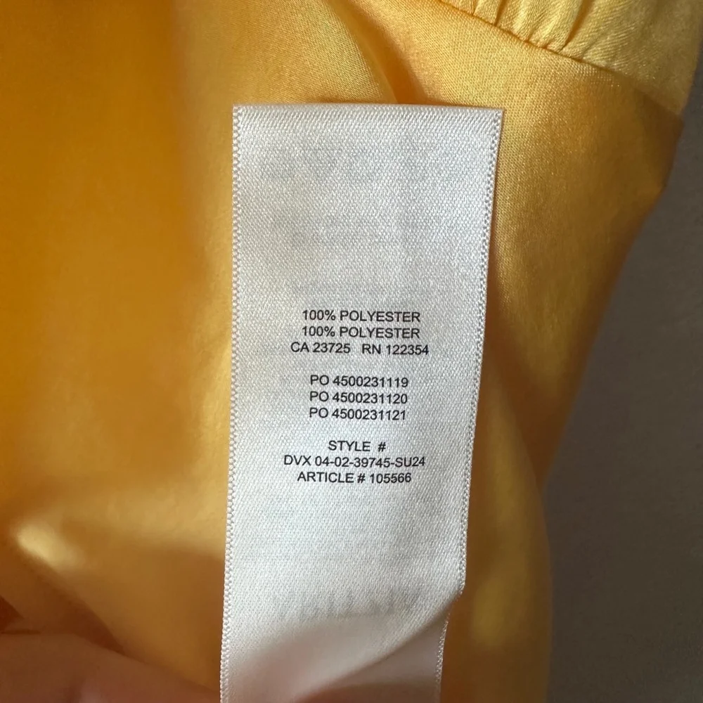 Aritzia Wilfred Tonka Satin Blouse Women's Size Large Sunflower Yellow - Picture 9 of 9
